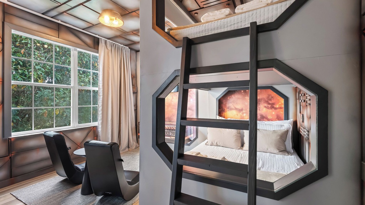 Photo of Bedroom in Windsor Hills