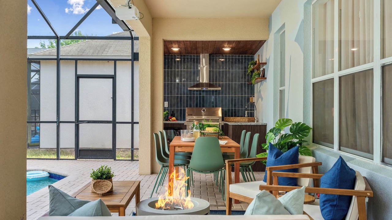 Photo of Outdoor in Windsor Hills
