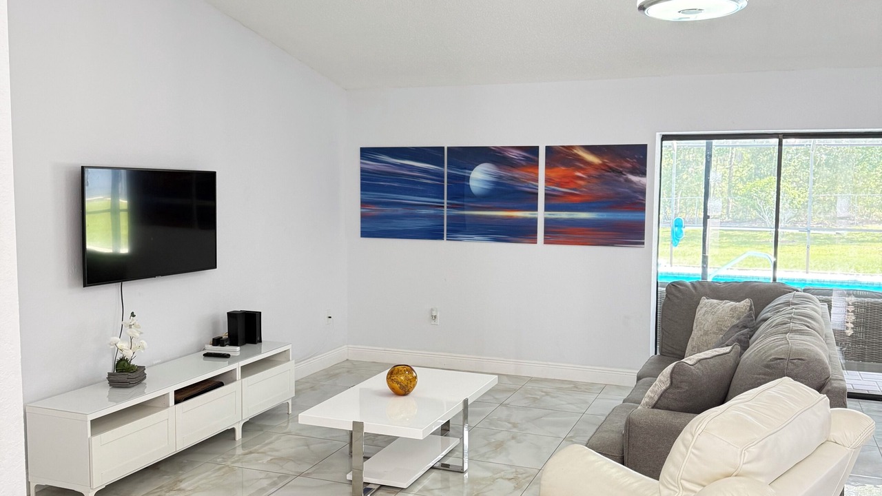 Photo of Livingroom in Spring Hill