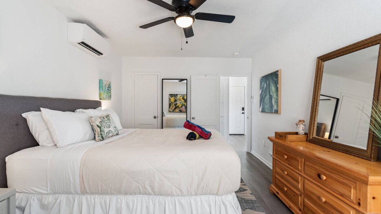 Photo of Bedroom in Bay Esplanade