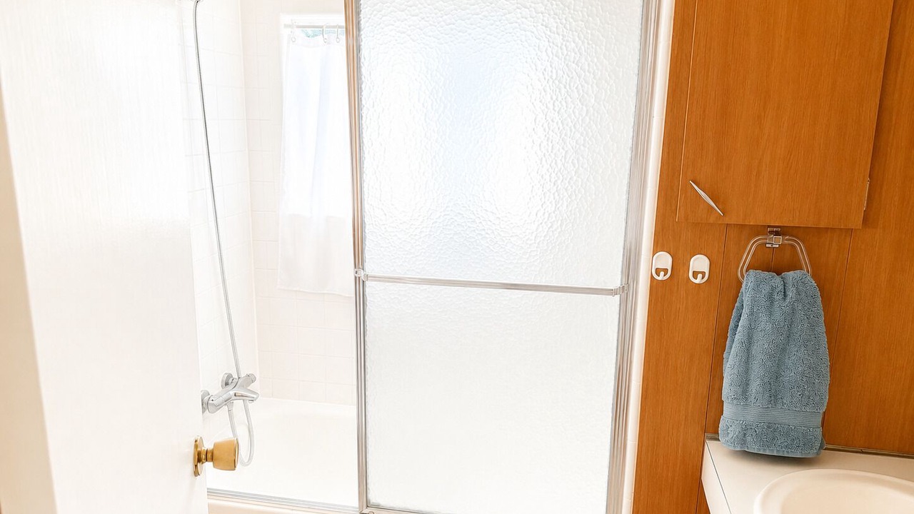 Photo of Bathroom in Allandale