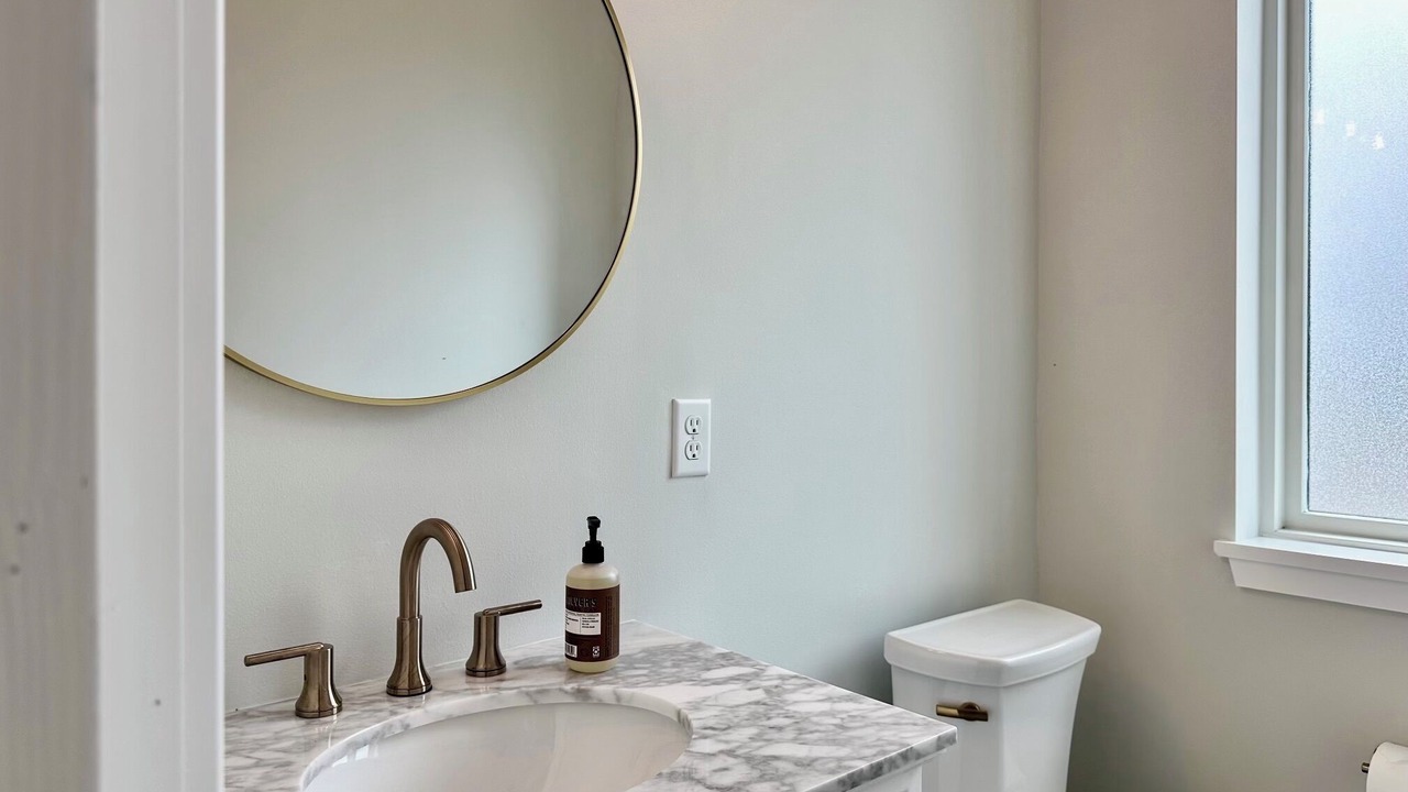 Photo of Bathroom in Historic District