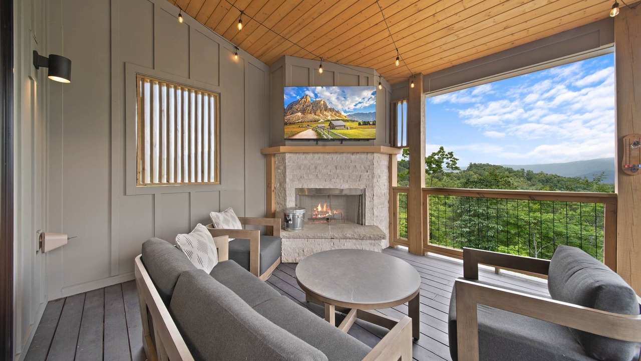 Photo of Livingroom in Deep Gap