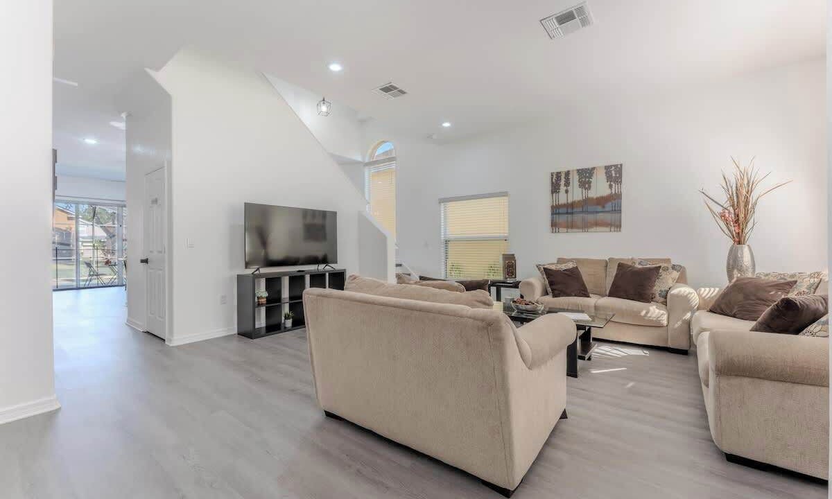 Photo of Livingroom in Davenport