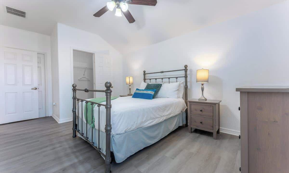Photo of Bedroom in Davenport