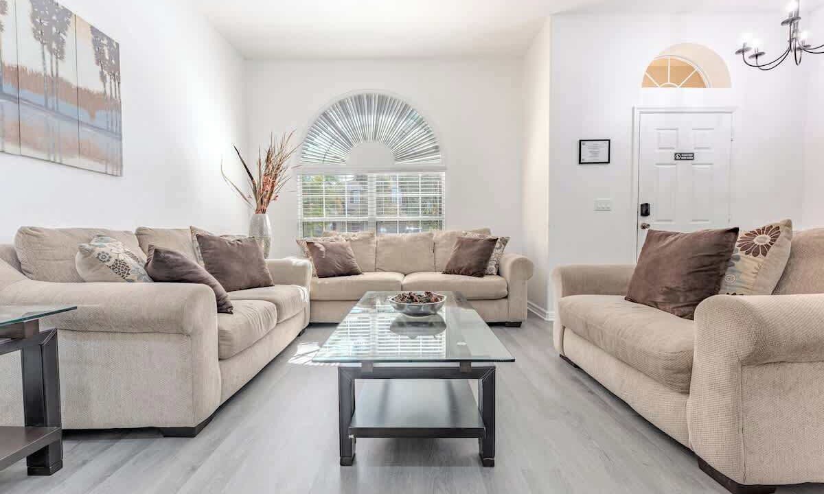 Photo of Livingroom in Davenport