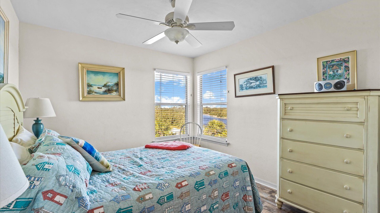Photo of Bedroom in Cedar Key