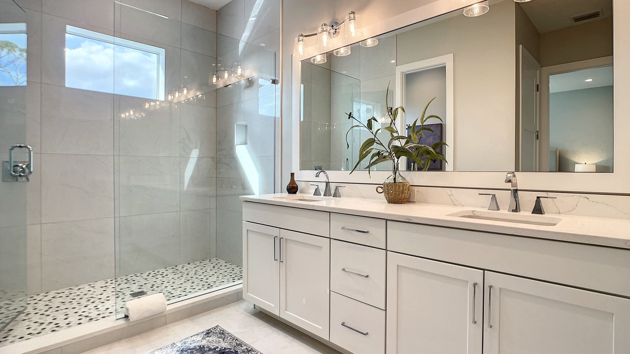 Photo of Bathroom in New Smyrna Beach
