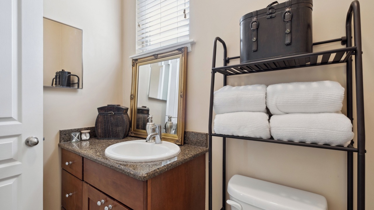 Photo of Bathroom in Haile Plantation