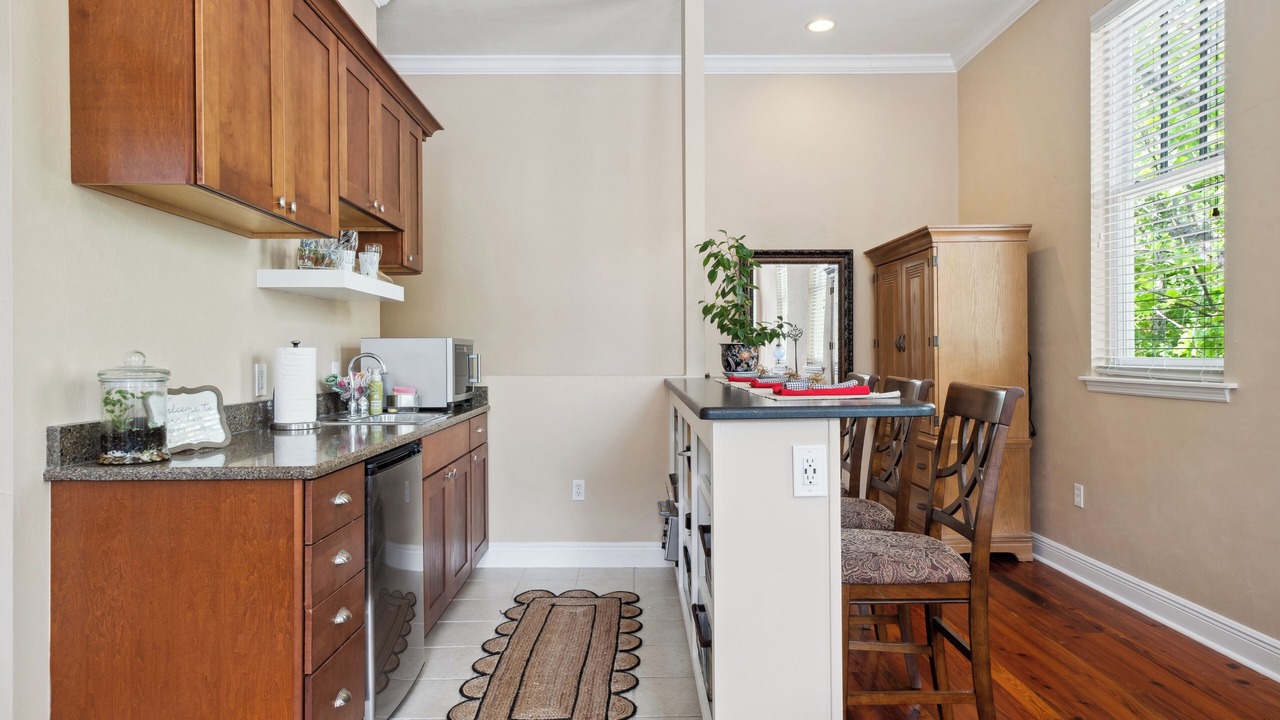 Photo of Kitchen in Haile Plantation