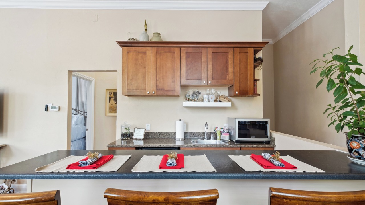 Photo of Kitchen in Haile Plantation