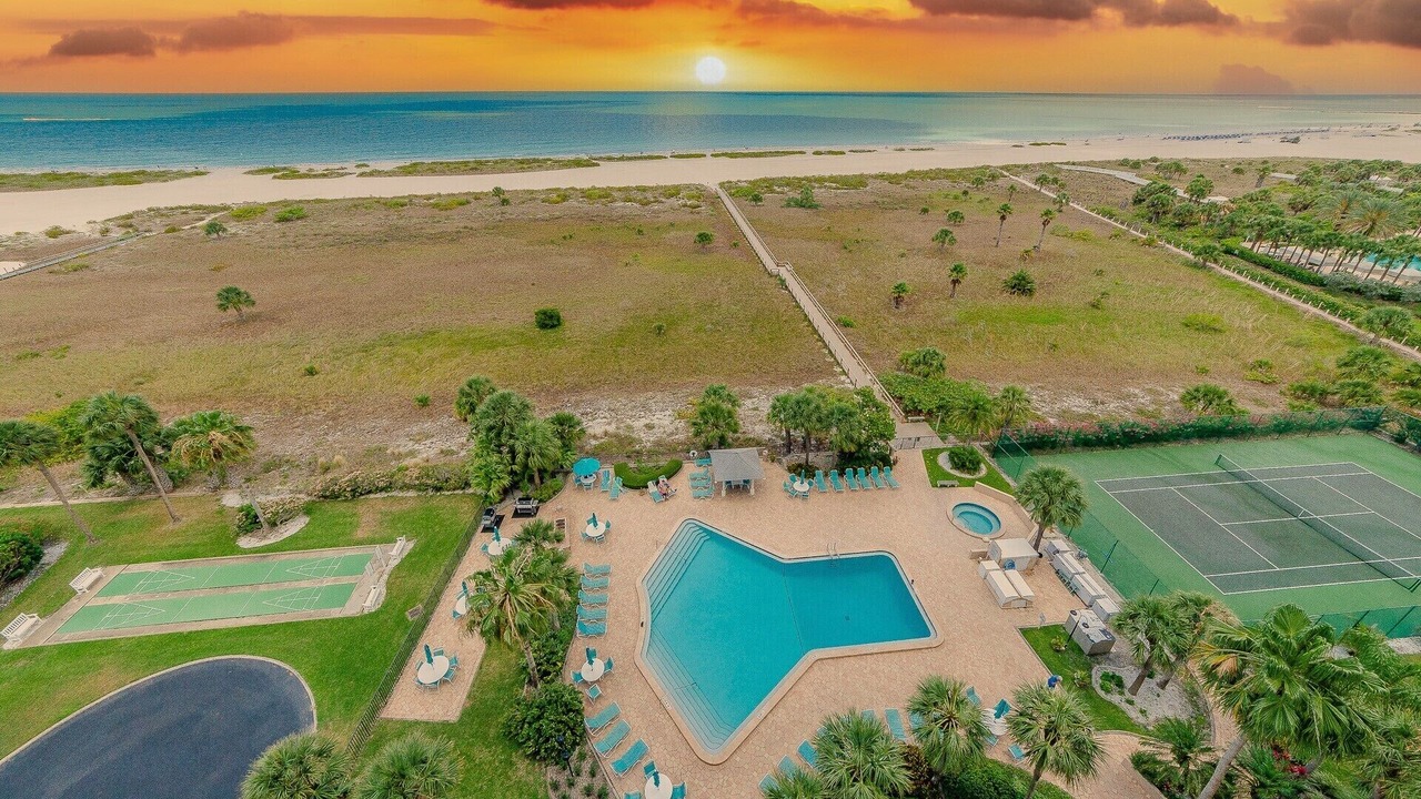 Photo of Outdoor in Sand Key