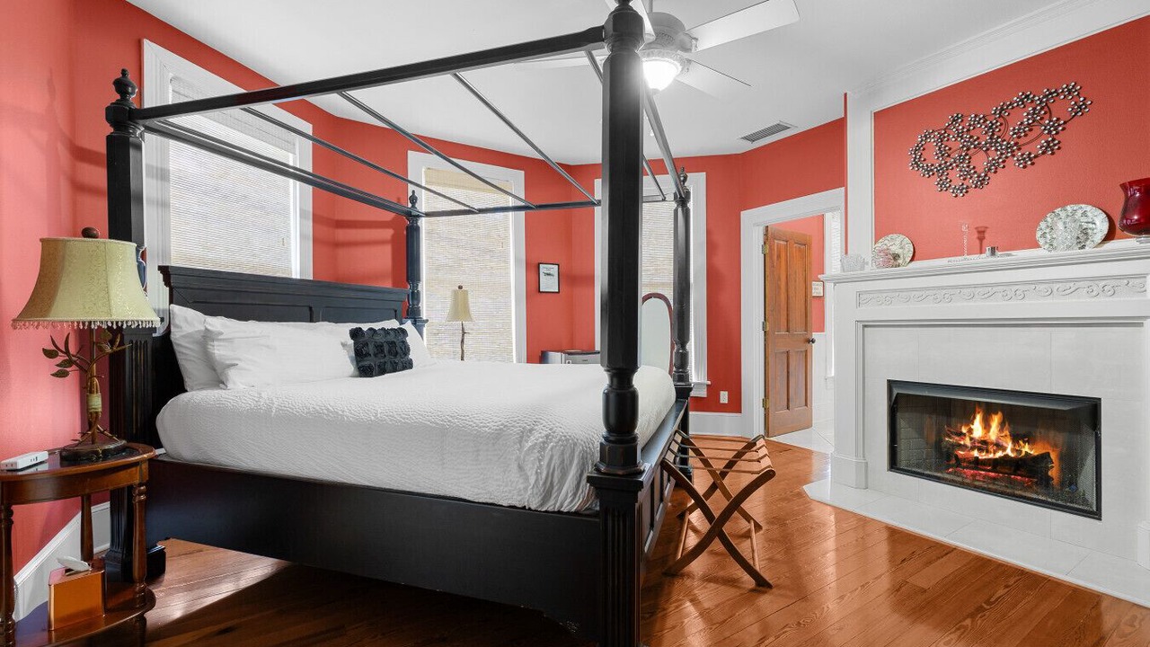 Photo of Bedroom in Gainesville