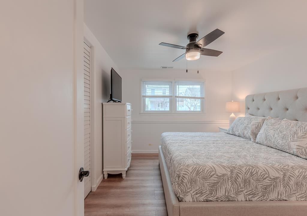 Photo of Bedroom in Town Bank