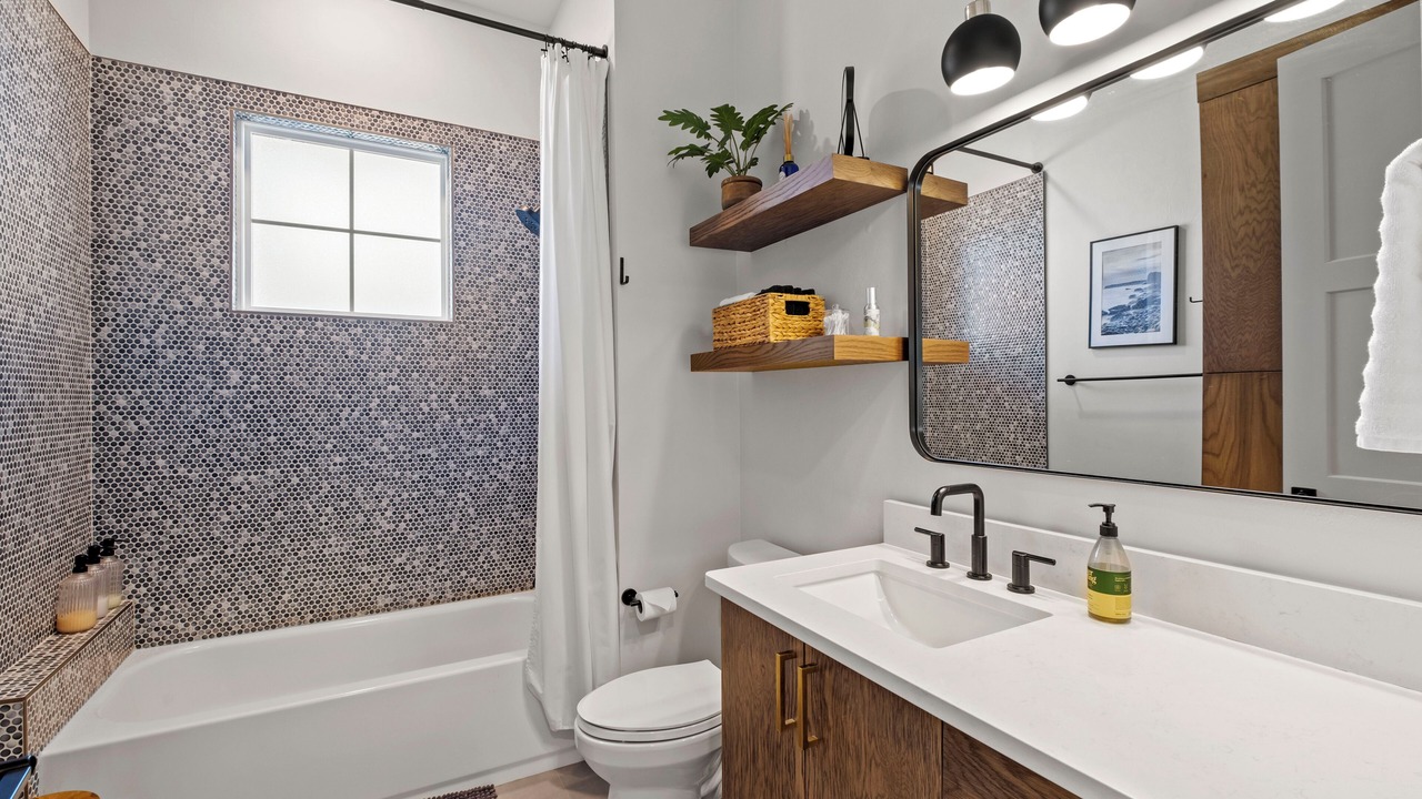 Photo of Bathroom in Newberry