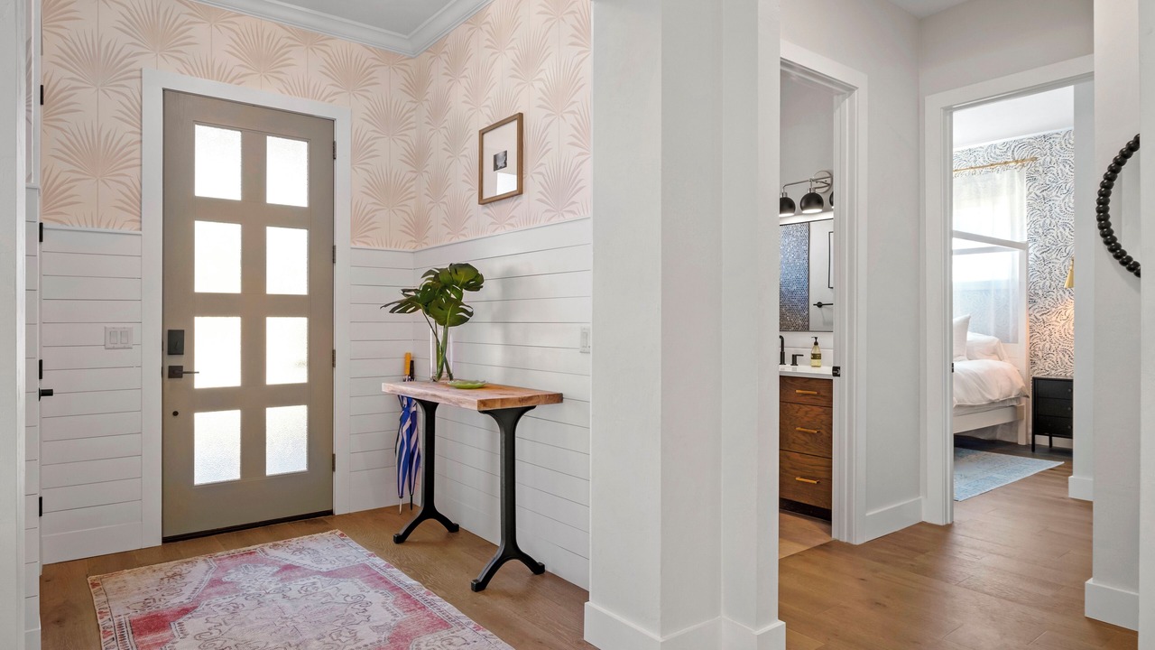 Photo of Bedroom in Newberry