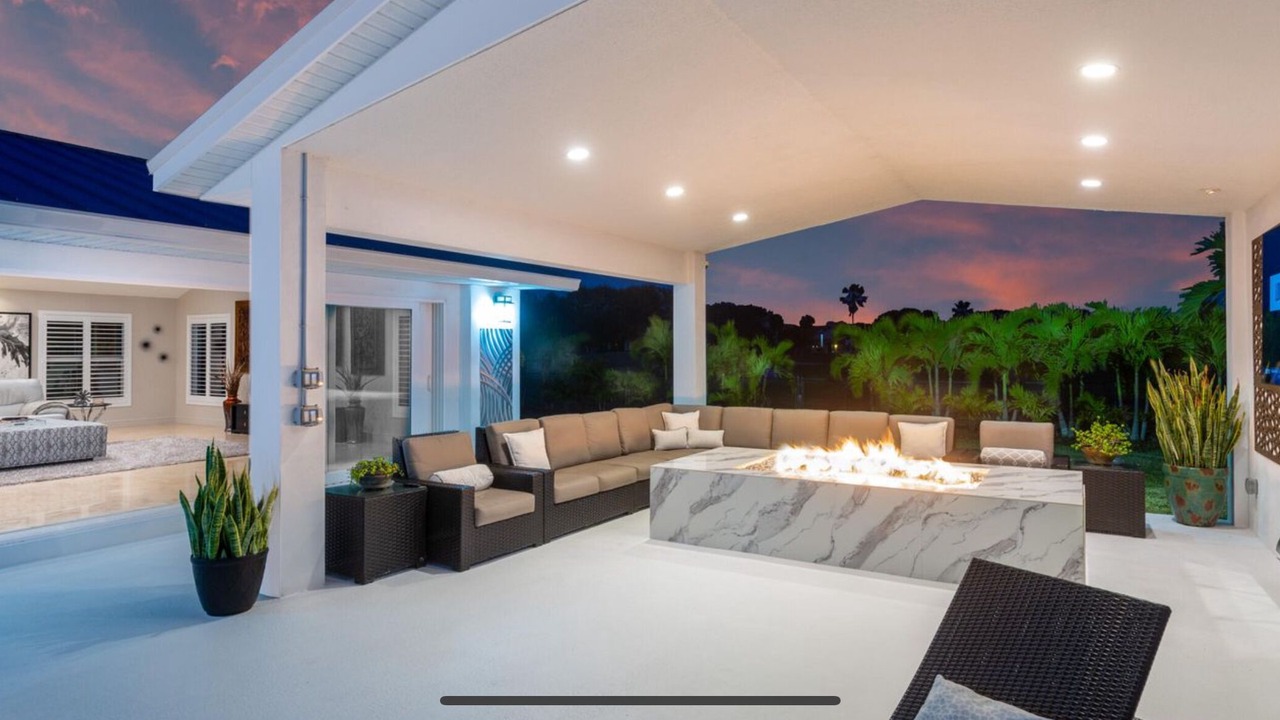 Photo of Patio Balcony in Cocoa Isles Country Club