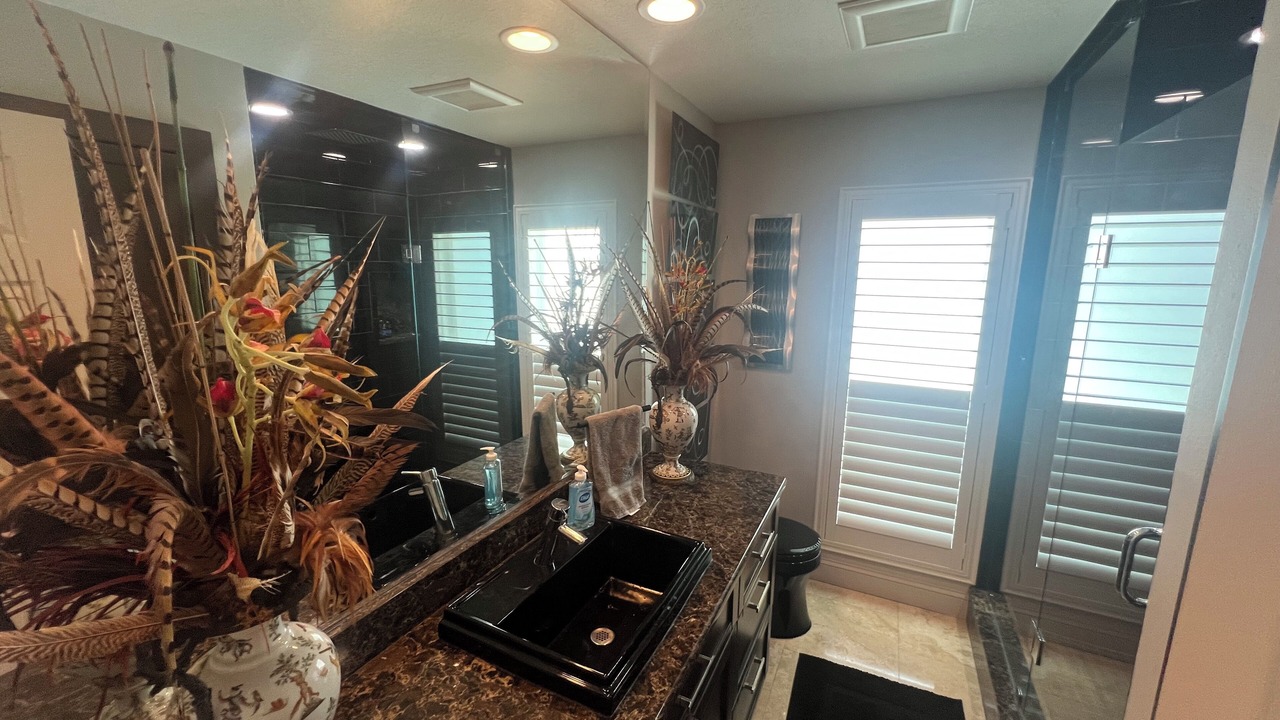 Photo of Bathroom in Cocoa Isles Country Club