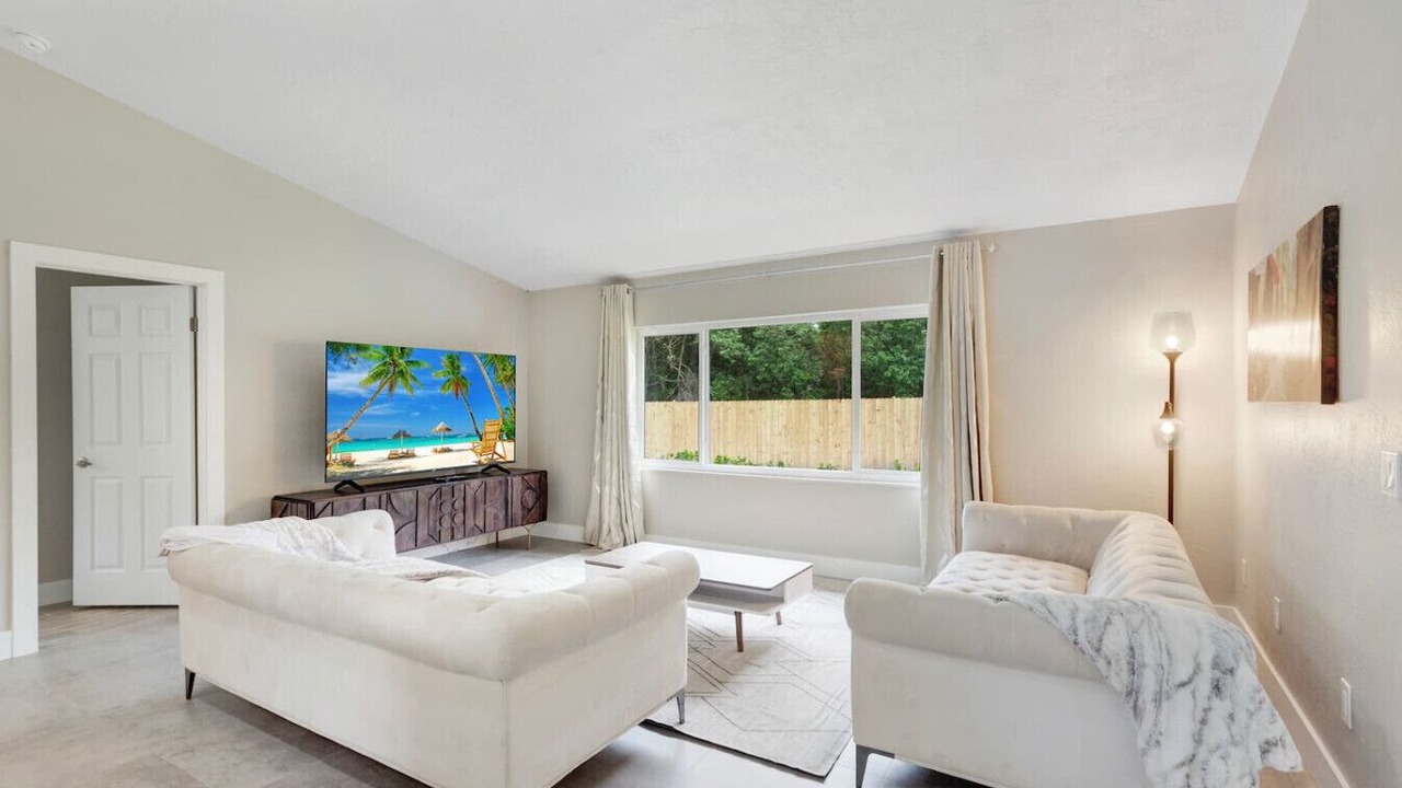 Photo of Livingroom in Palm Harbor