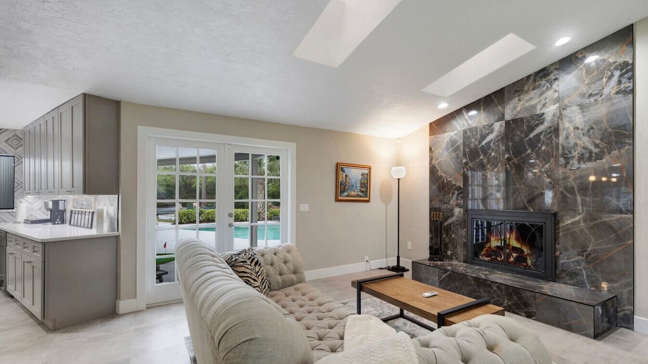 Photo of Livingroom in Palm Harbor