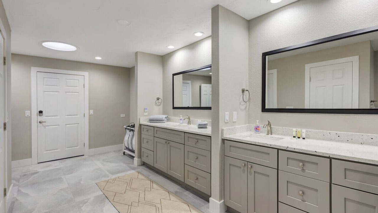 Photo of Bathroom in Palm Harbor