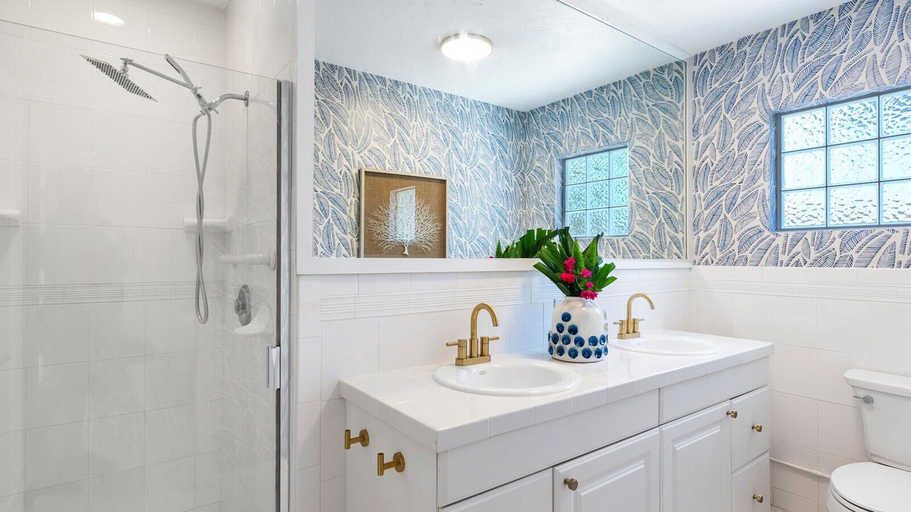 Photo of Bathroom in Hudson Bayou