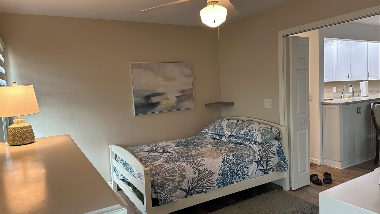 Photo of Bedroom in Trailer Estates
