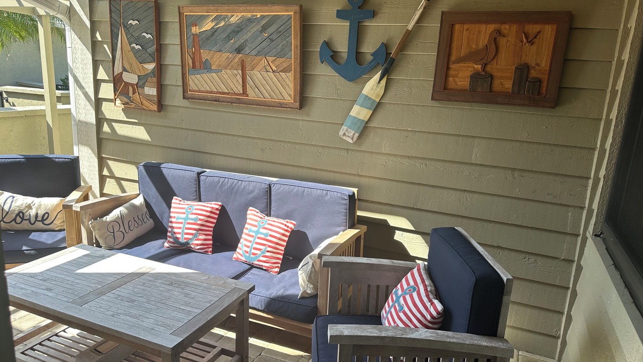 Photo of Patio Balcony in Trailer Estates