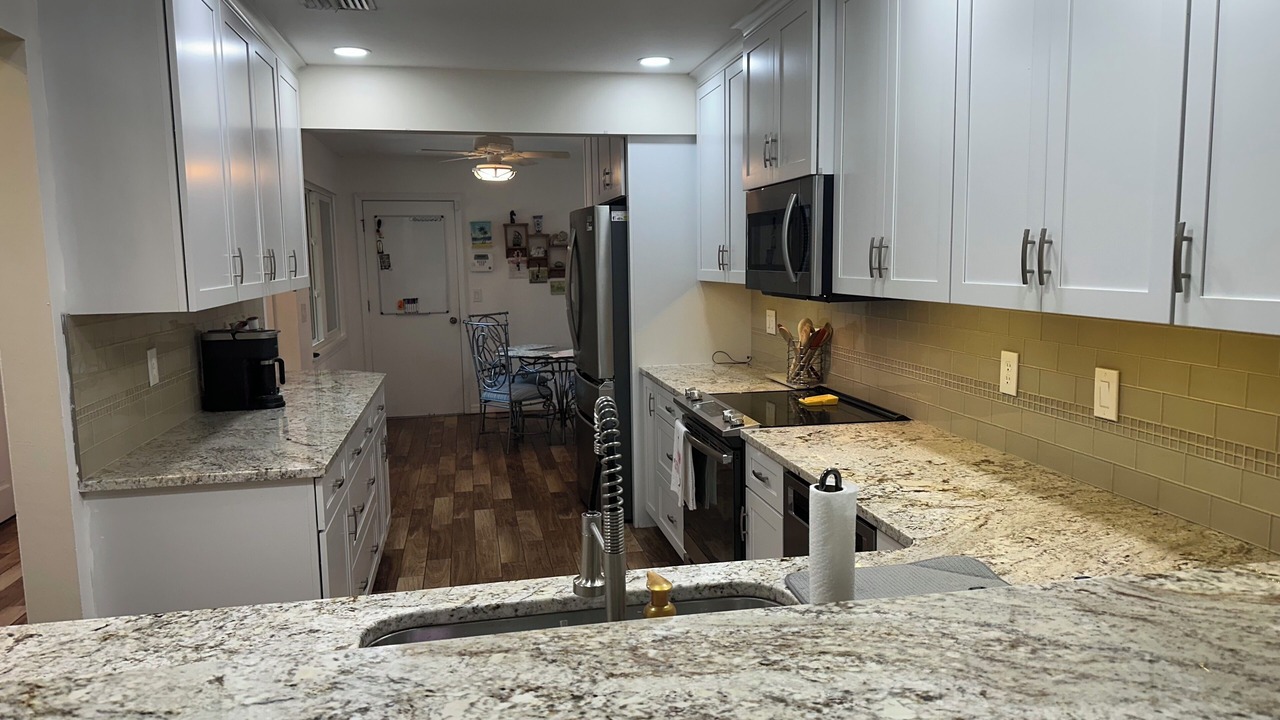 Photo of Kitchen in Trailer Estates