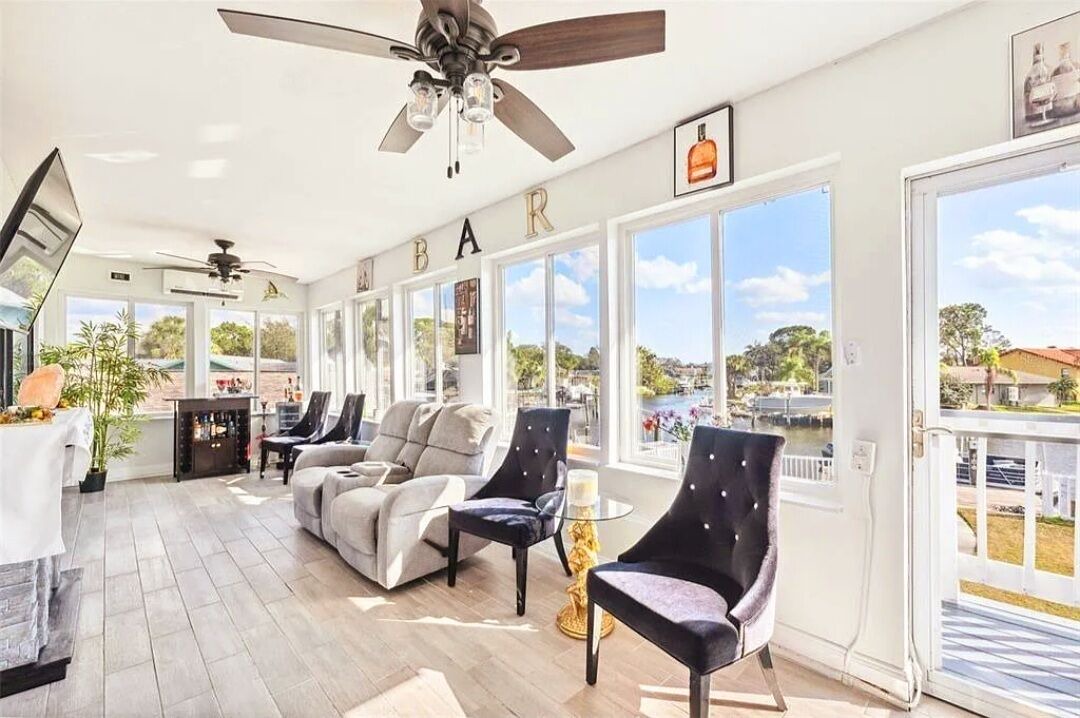 Photo of Livingroom in Woodlands