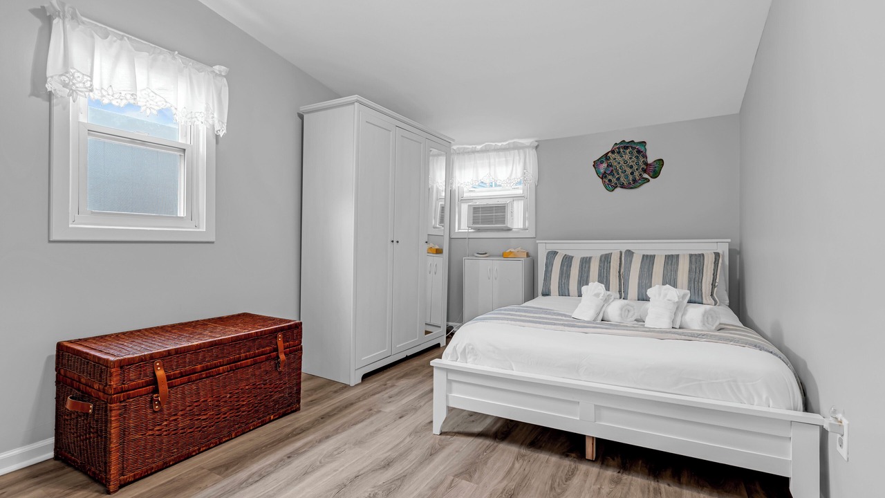 Photo of Bedroom in Wall