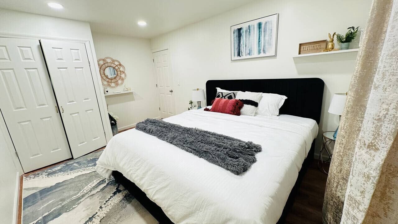 Photo of Bedroom in The Heights