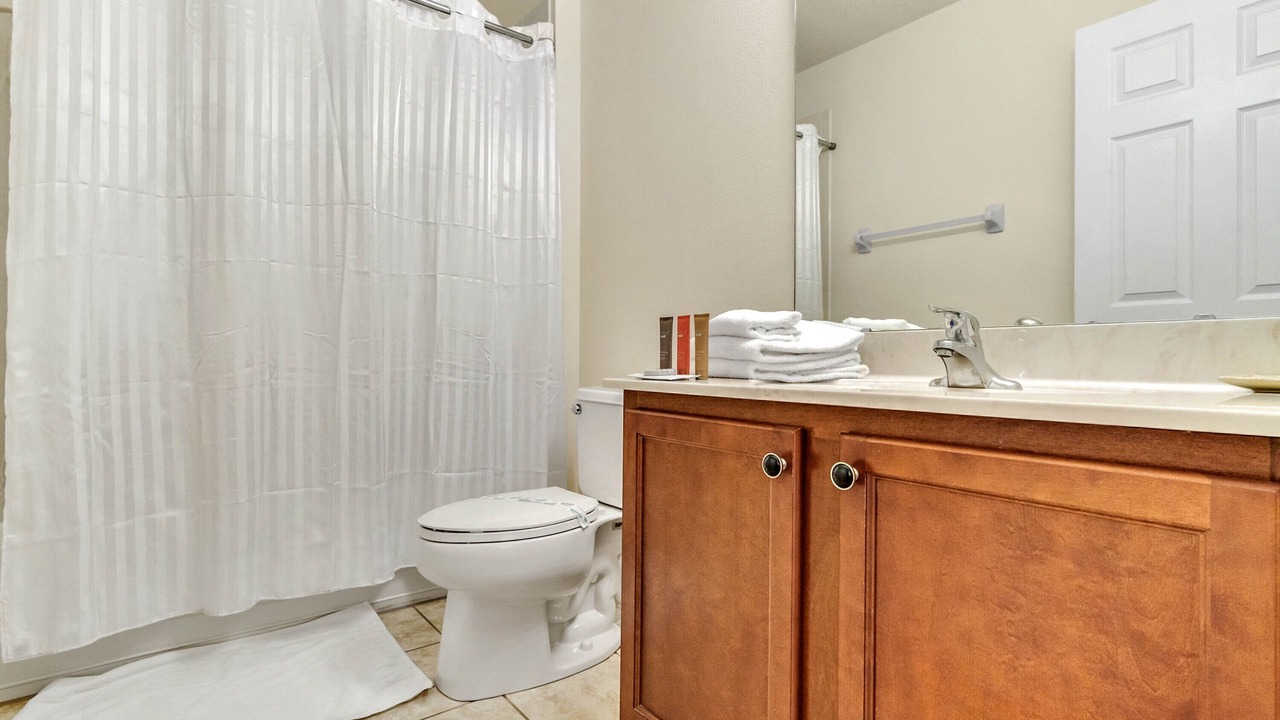 Photo of Bathroom in Veranda Palms