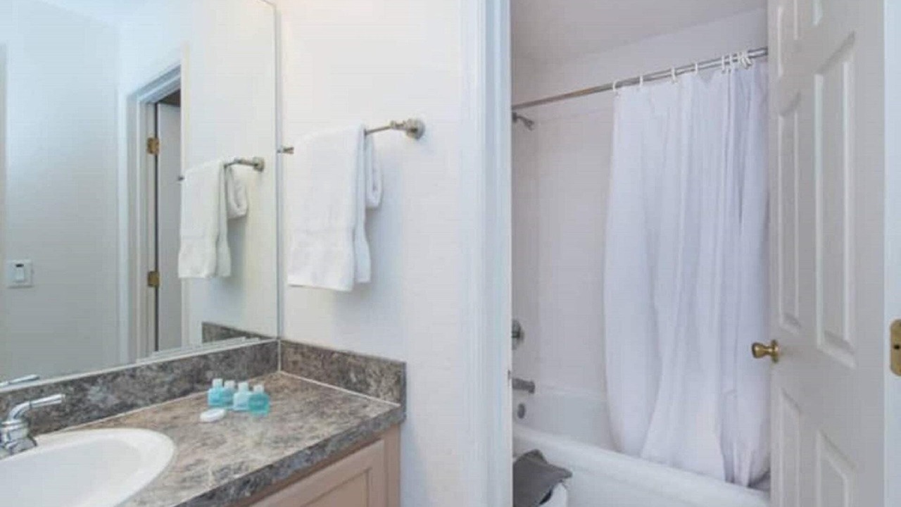 Photo of Bathroom in Highlands Reserve