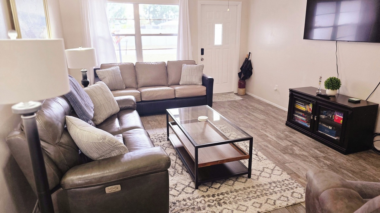 Photo of Livingroom in Palma Sola