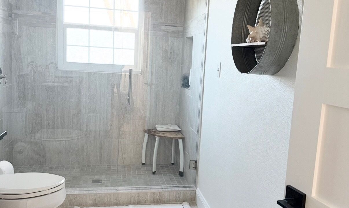 Photo of Bathroom in Bay Esplanade