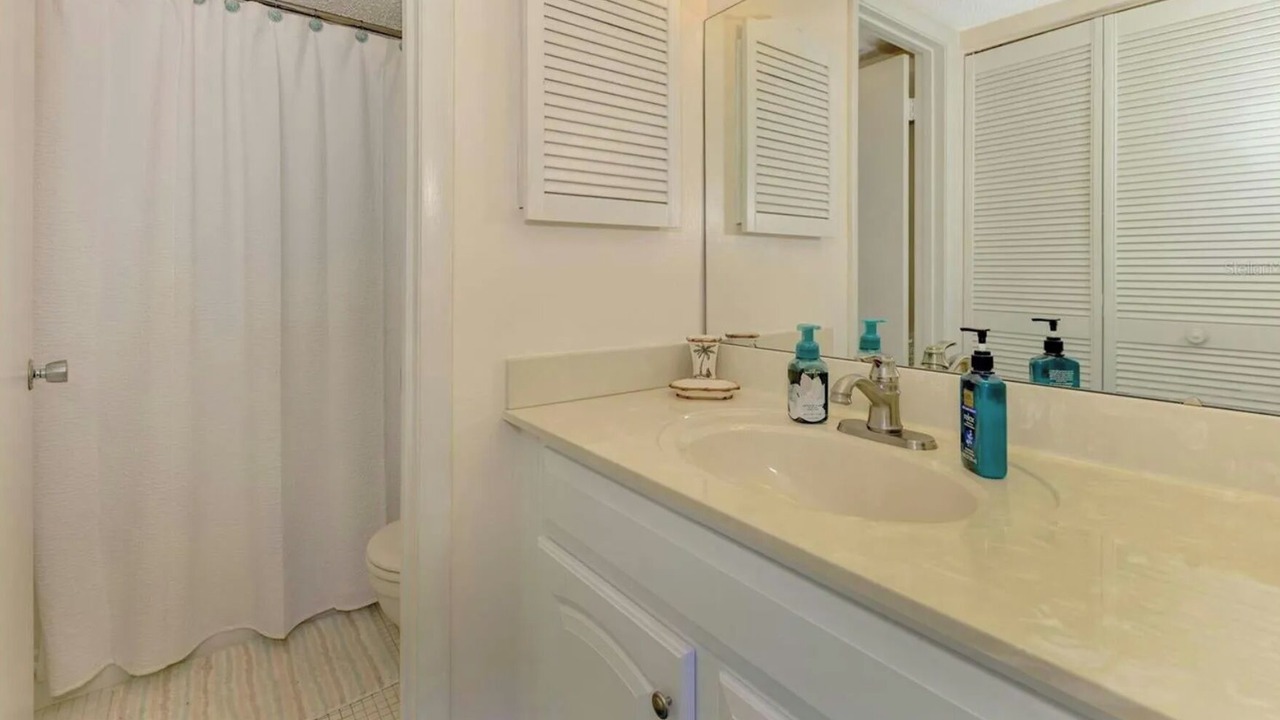 Photo of Bathroom in Trailer Estates