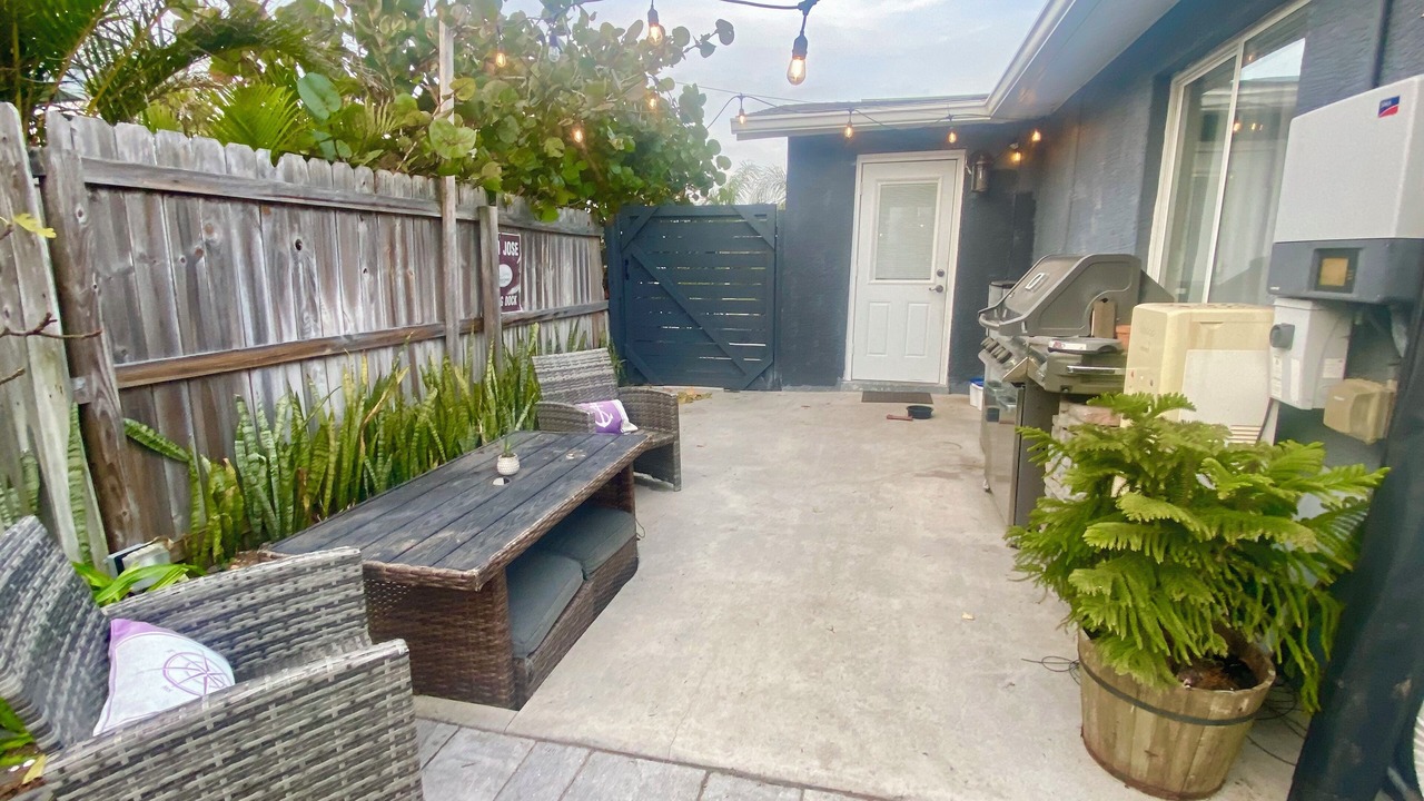 Photo of Patio Balcony in Raymonde Shores