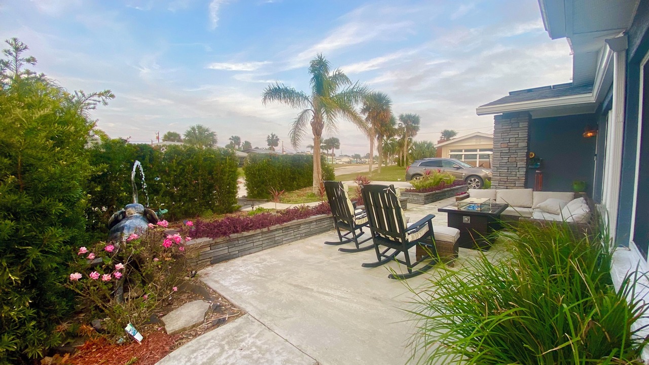 Photo of Patio Balcony in Raymonde Shores