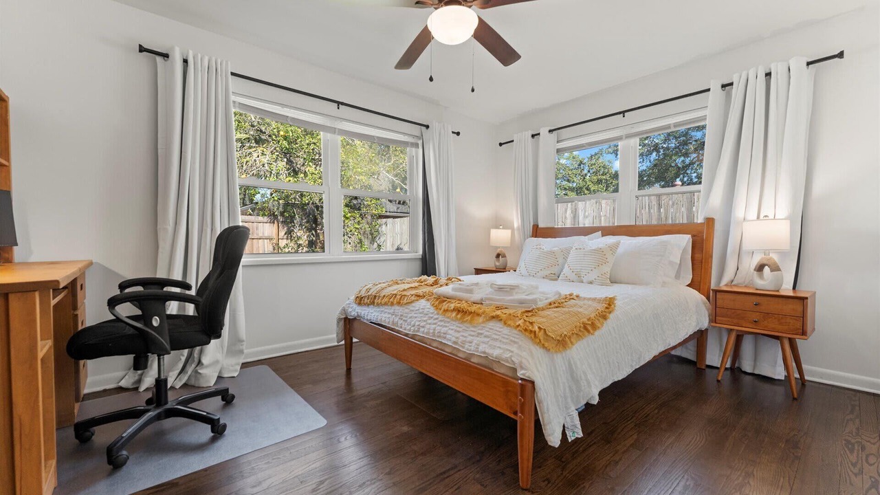 Photo of Bedroom in Lakewood
