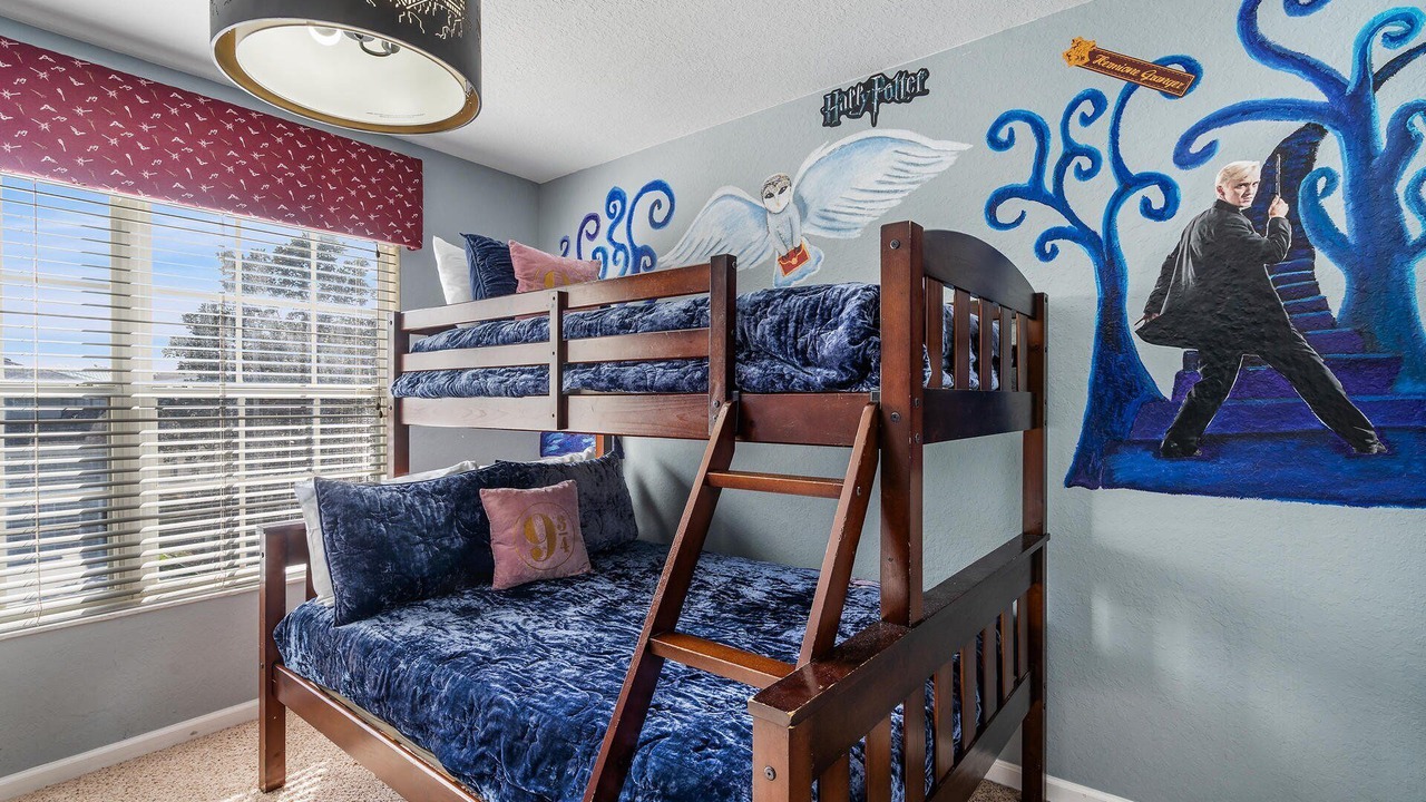 Photo of Bedroom in Bay Lake