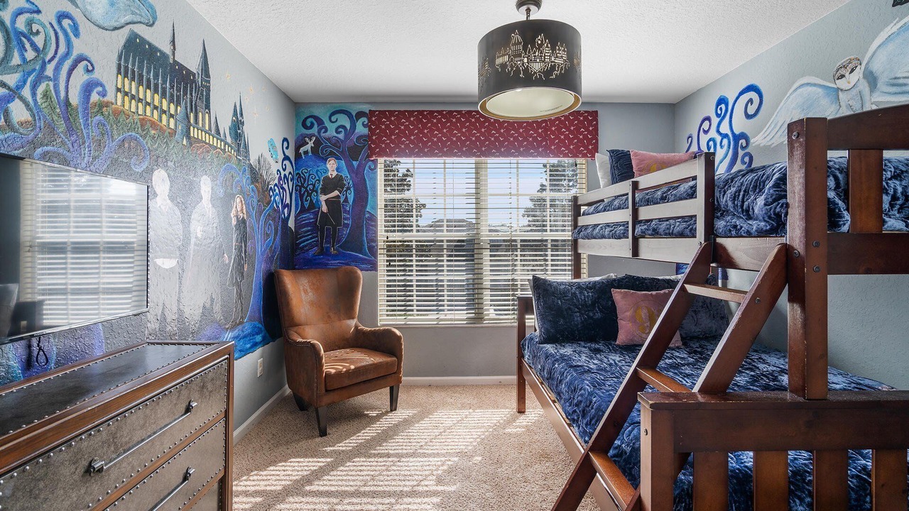 Photo of Bedroom in Bay Lake