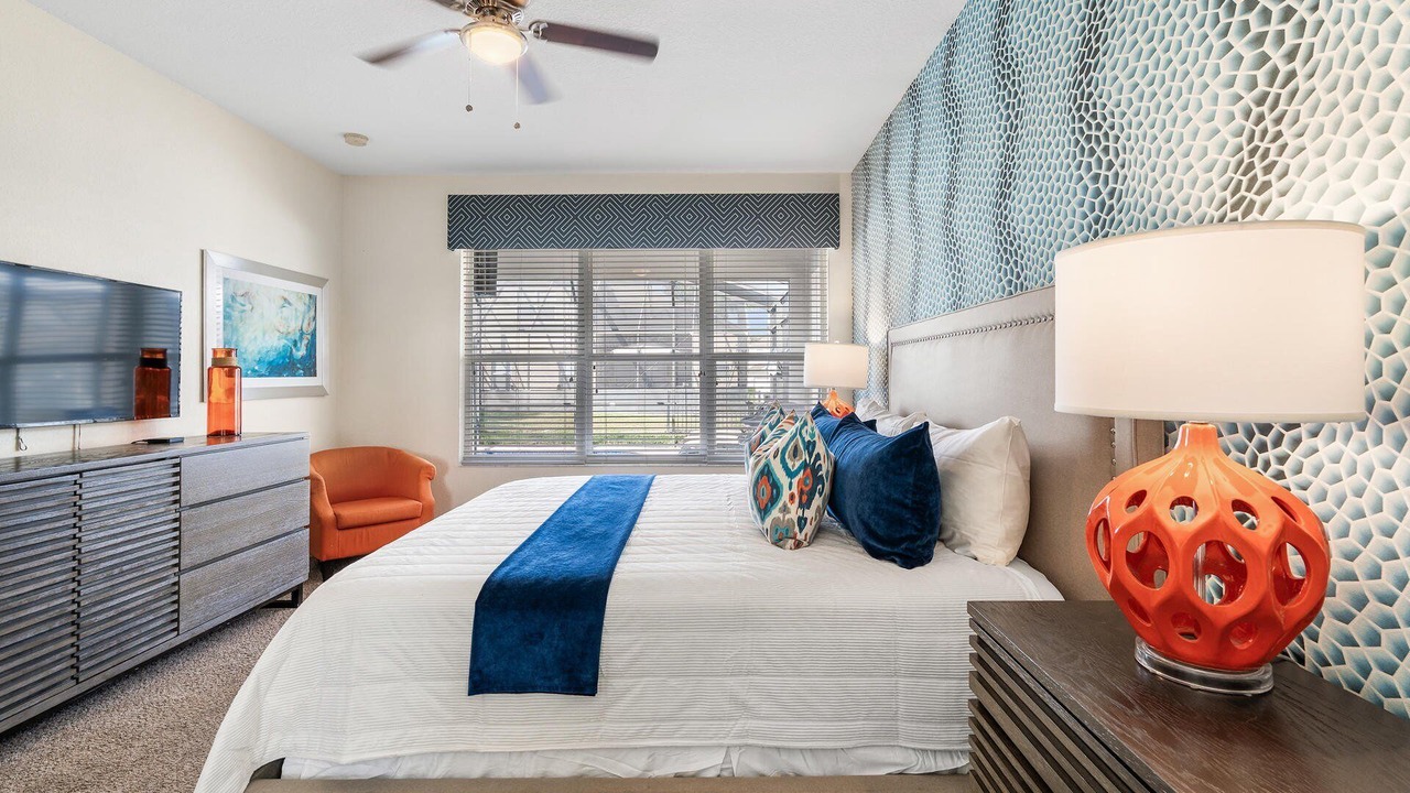 Photo of Bedroom in Bay Lake