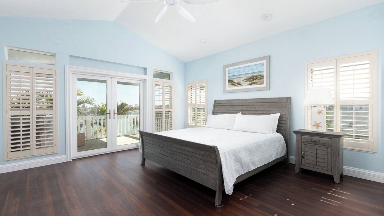 Photo of Bedroom in Sunset Beach