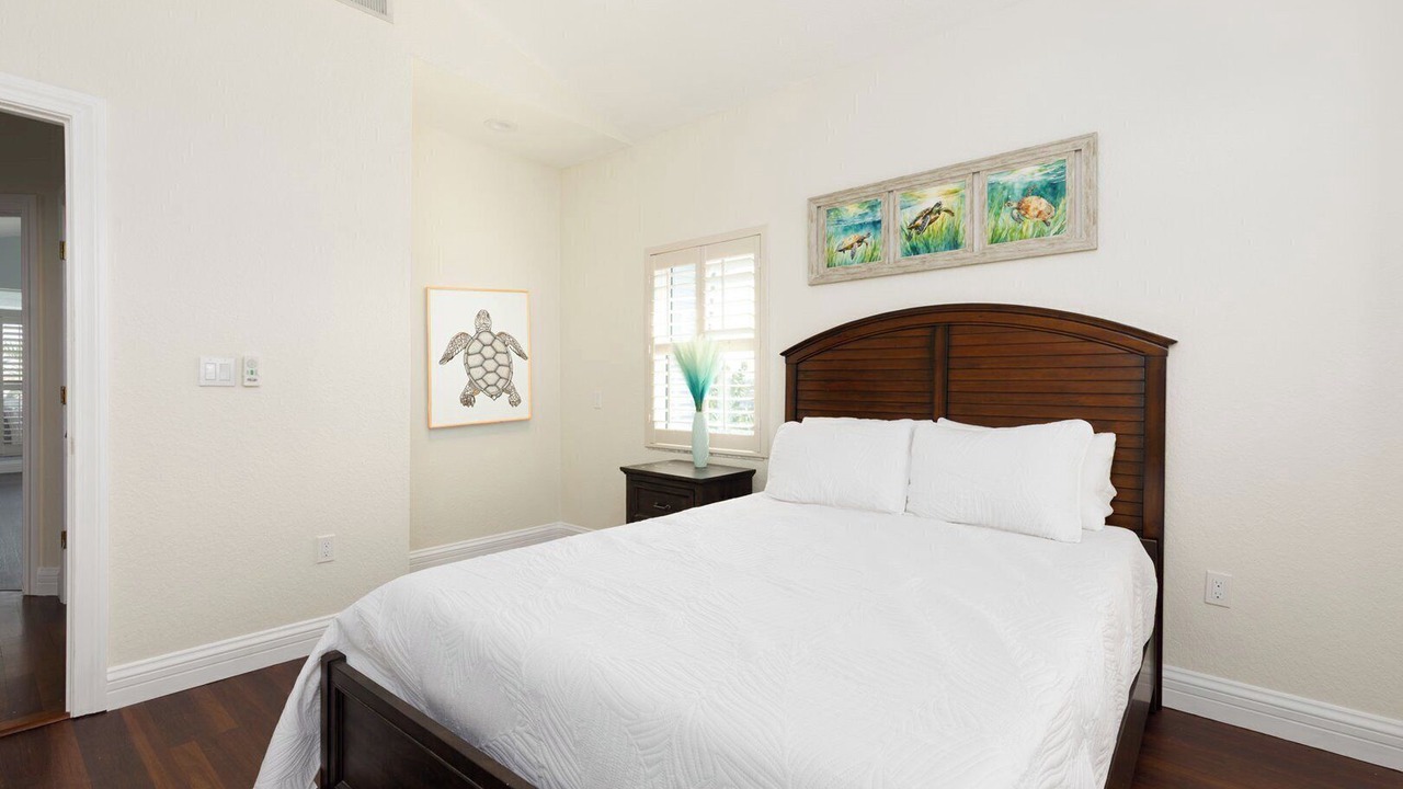 Photo of Bedroom in Sunset Beach