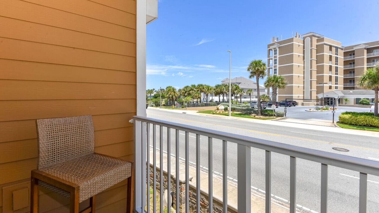 Photo of Patio Balcony in Mcelroys Belleview