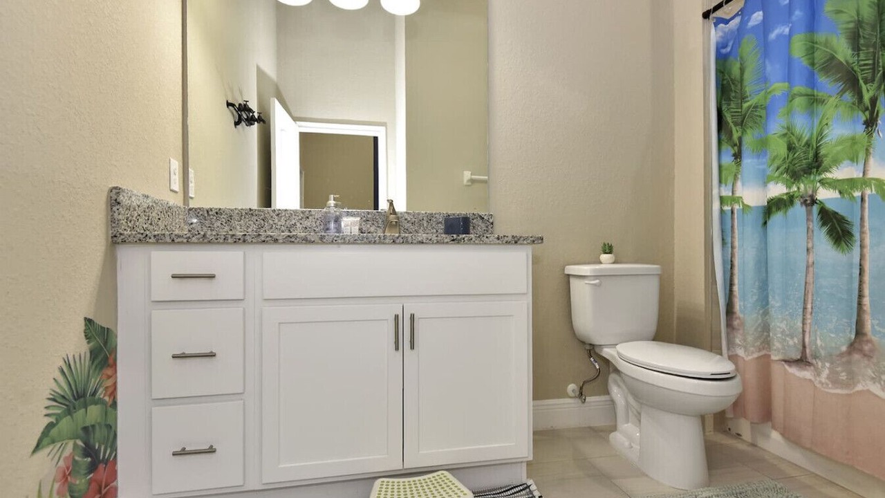 Photo of Bathroom in Mcelroys Belleview