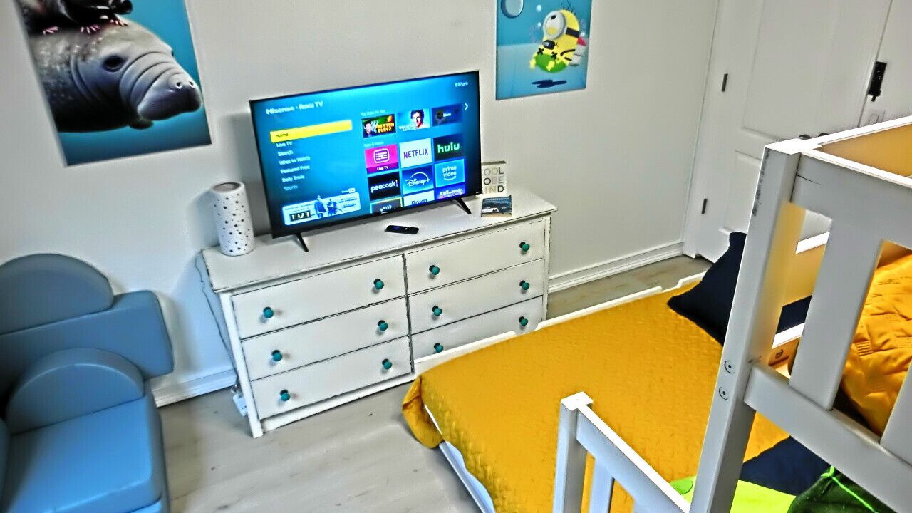 Photo of Bedroom in Weeki Wachee Gardens