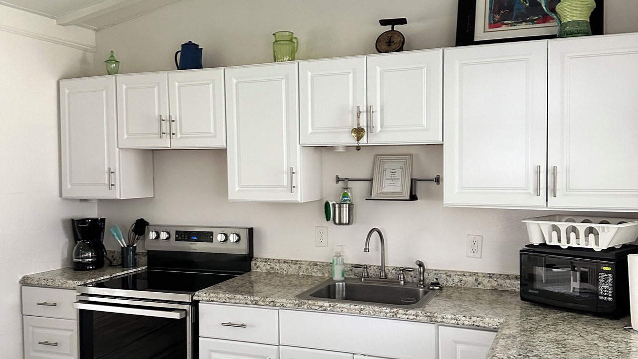 Photo of Kitchen in Groveland