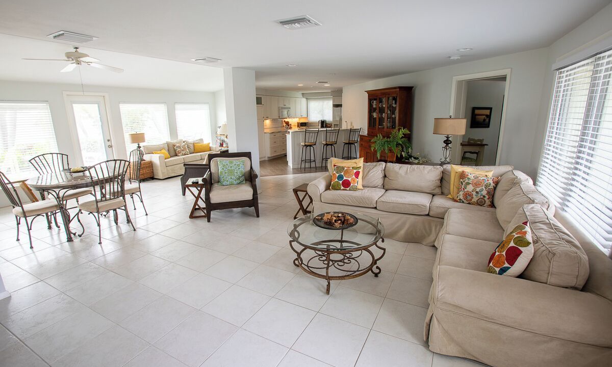 Photo of Livingroom in Longboat Key